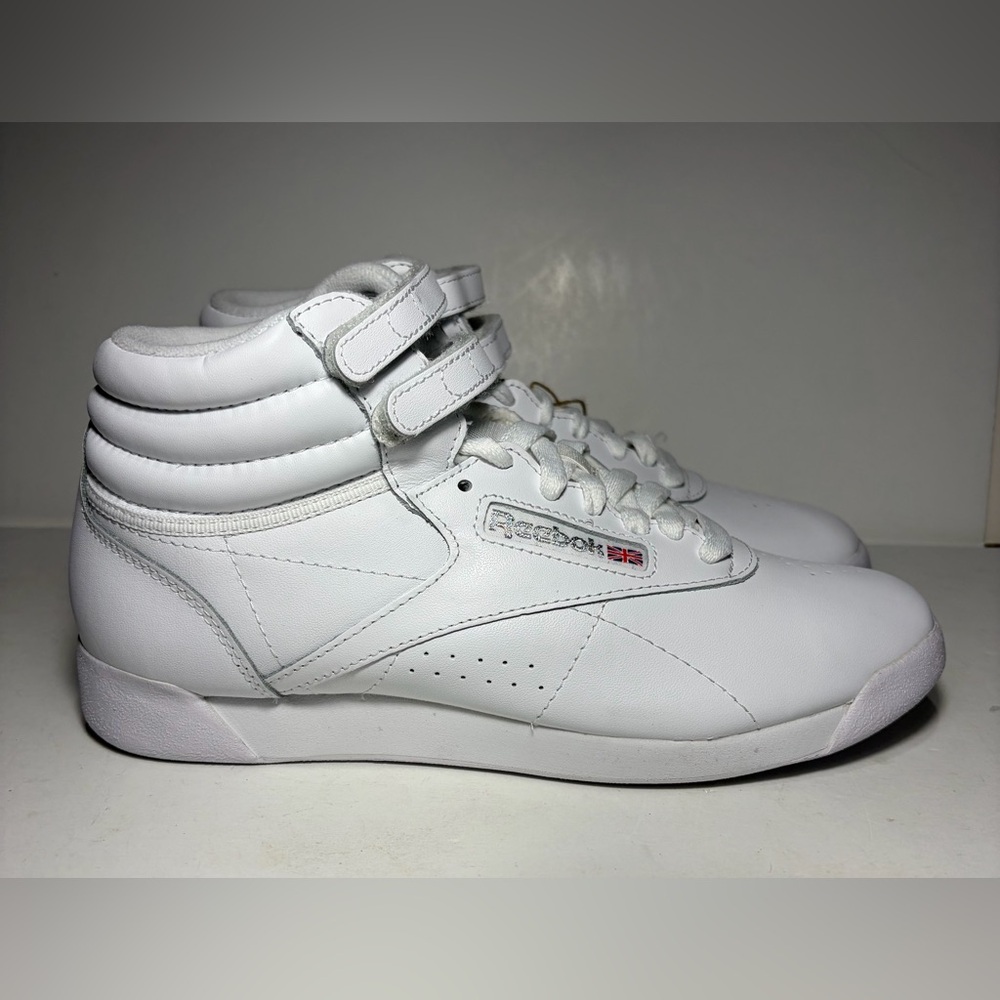 Reebok Freestyle F/S High-top Women’s US 8.5 White/Silver Sneakers #2431